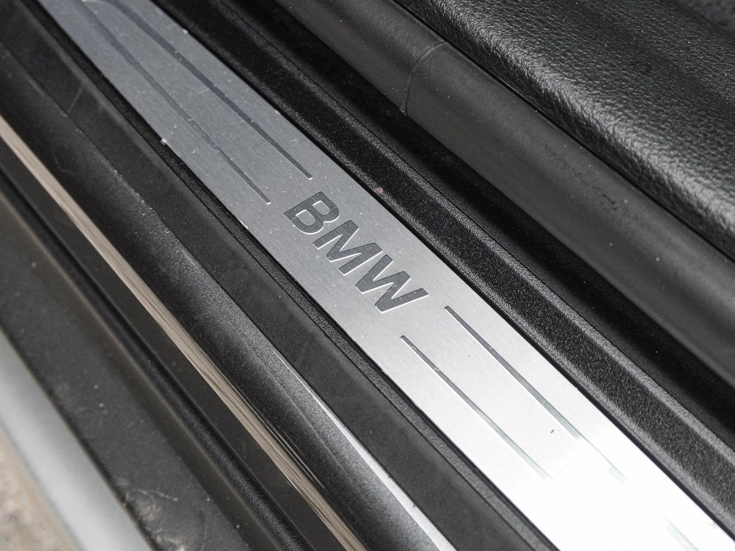 BMW X1 sDrive20i xLine PANO NAVI LED PDC V+H DAB, миниатюра 17