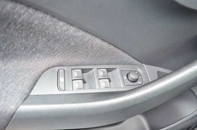 Fahrzeugabbildung SKODA Kamiq Style TSI DSG LED Navi virtual cockpit