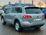 Volkswagen Touareg V6 TDI Terrain Tech 4Motion LEDER XENON - silberne Volkswagen Touareg