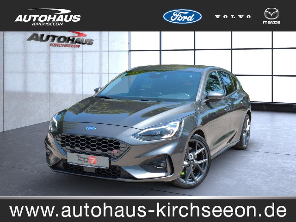 Ford Focus 2.3 EcoBoost ST 5-türig Bluetooth Navi