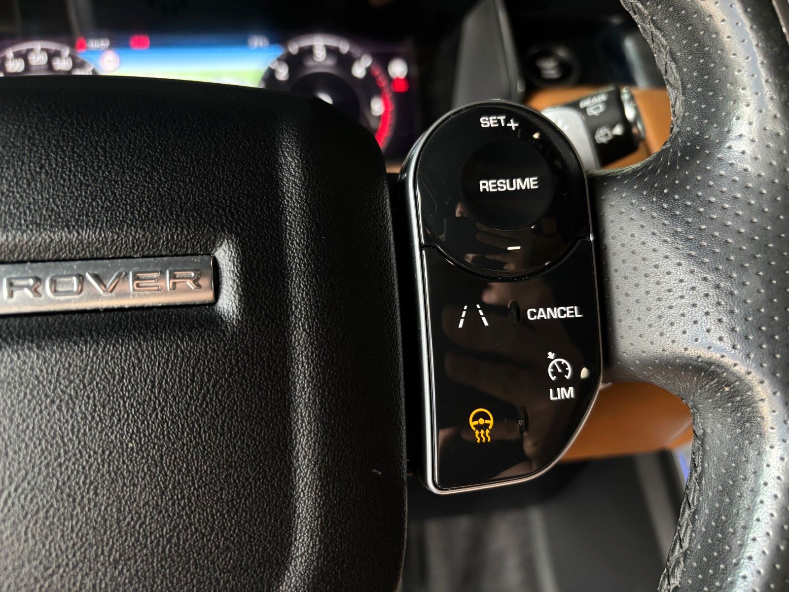 Fahrzeugabbildung Land Rover Range Rover Sport D350 /PANO/MERIDIAN/KEYLESS