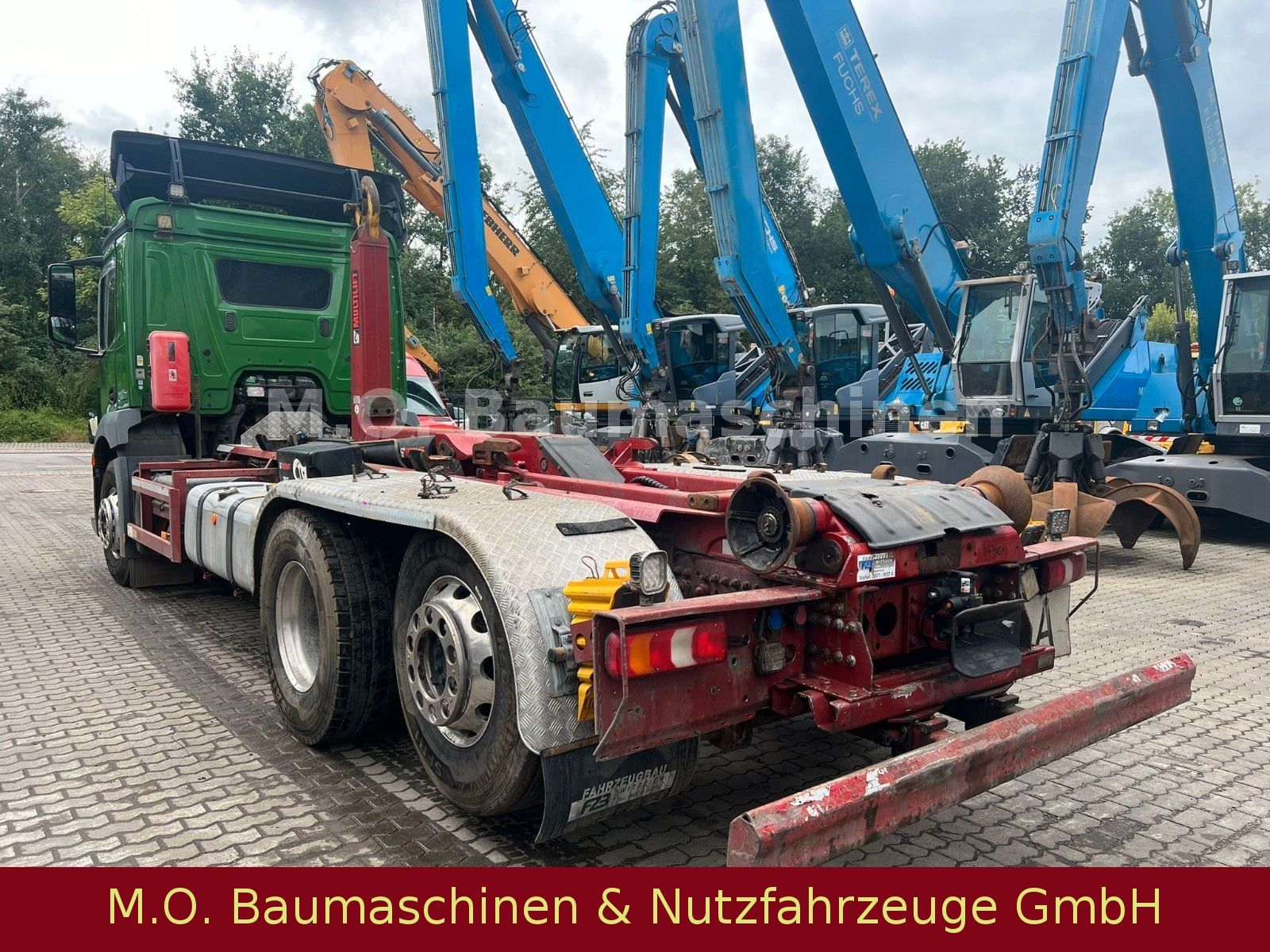 Fahrzeugabbildung Mercedes-Benz Antos 2543/Euro 6/Hiab XR 21S59