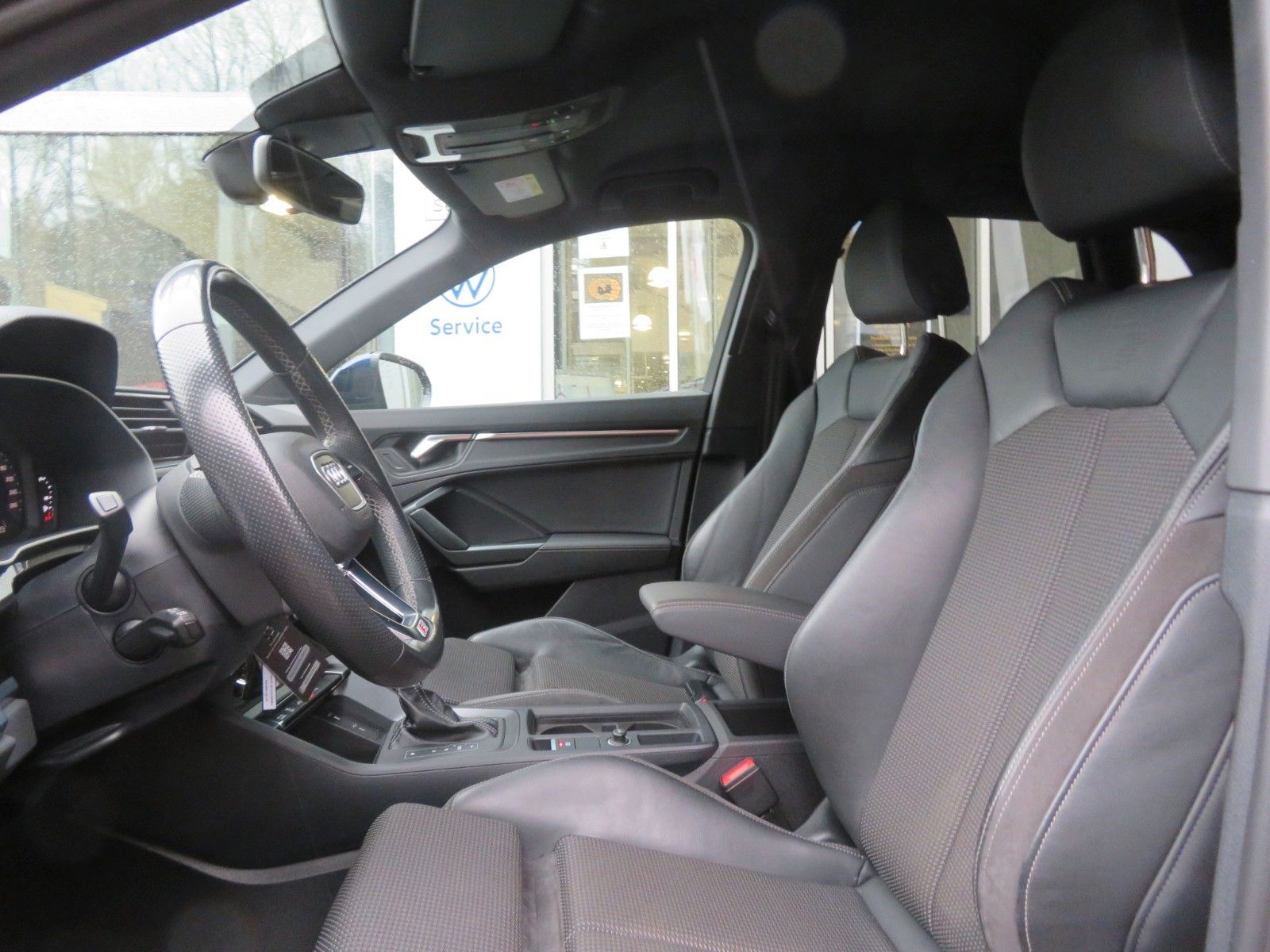 Audi Q3 TFSI e foto 5