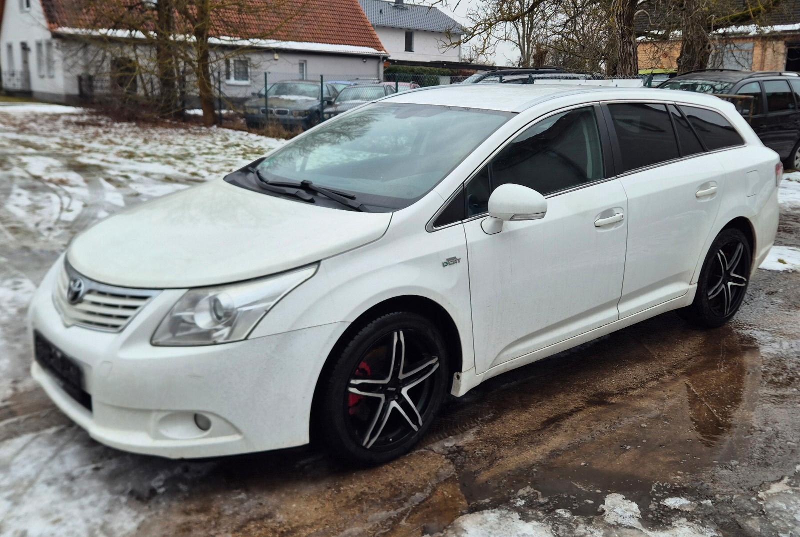Toyota Avensis Kombi Executive