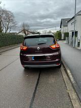 Renault Grand Scenic TCe 160 EDC Executive Executive - rote Renault Grand Scenic