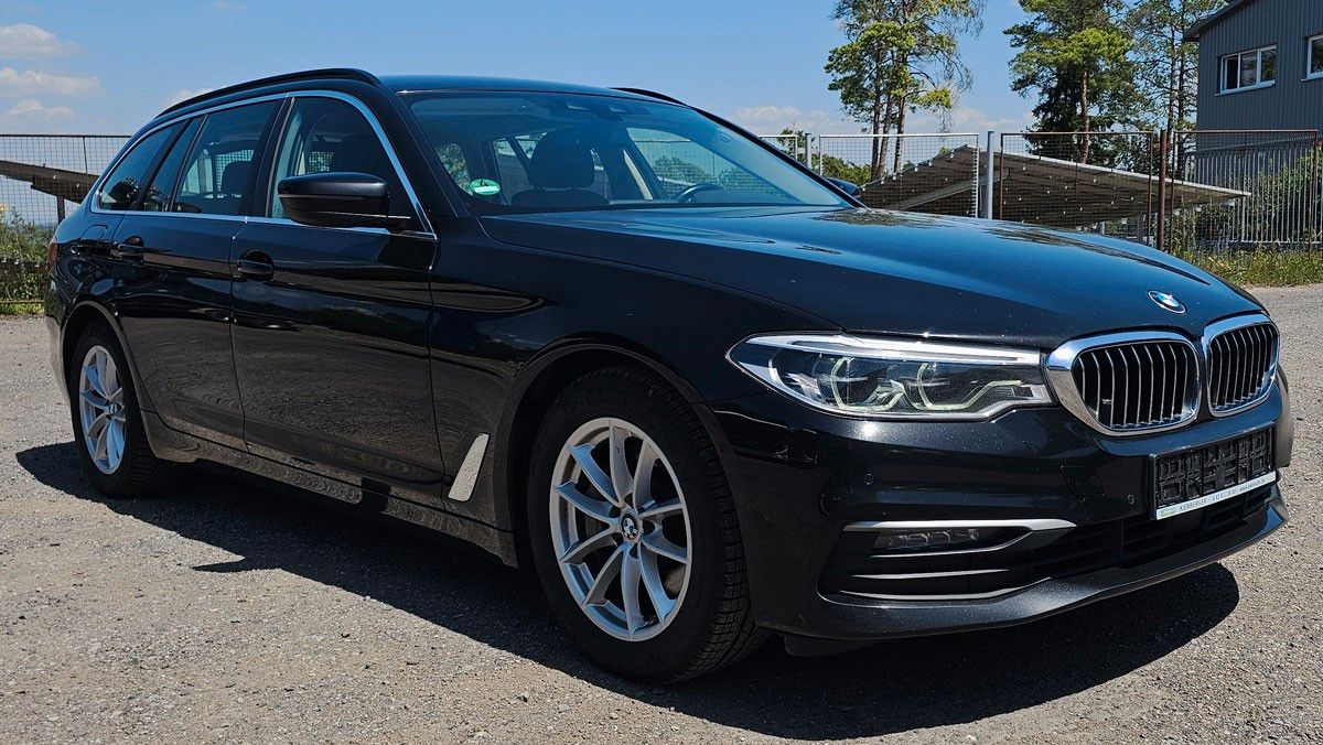 BMW 530d Touring G31 Individual DrivingAssistantPlus