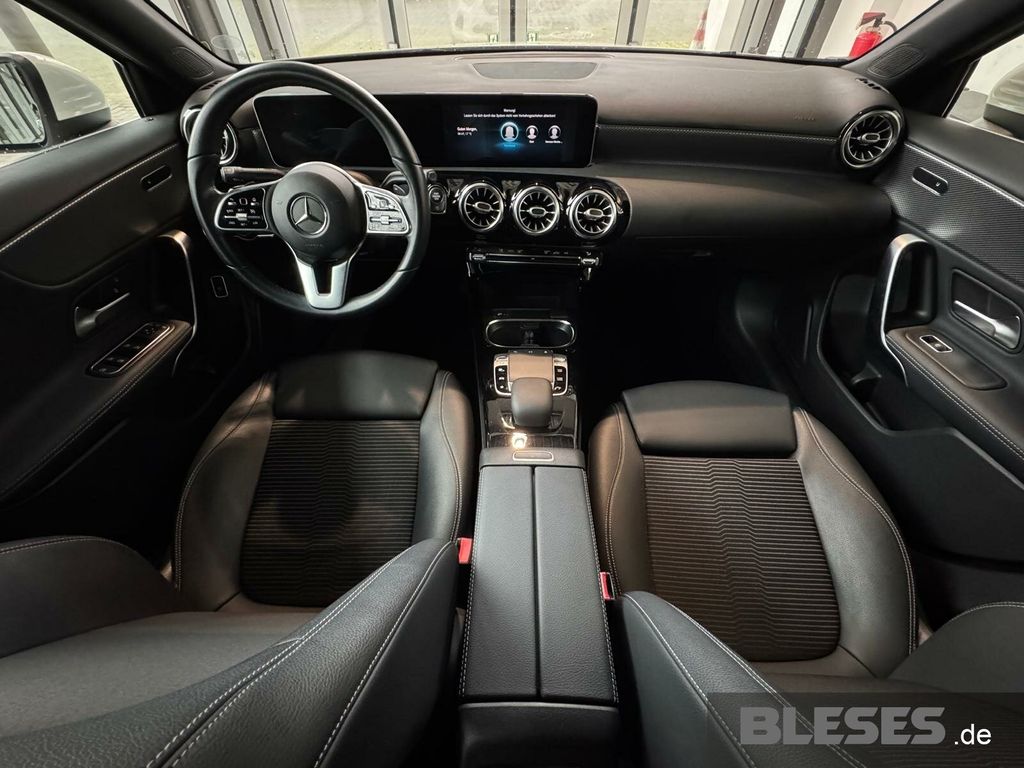 MERCEDES-BENZ A 180 – Bild 9