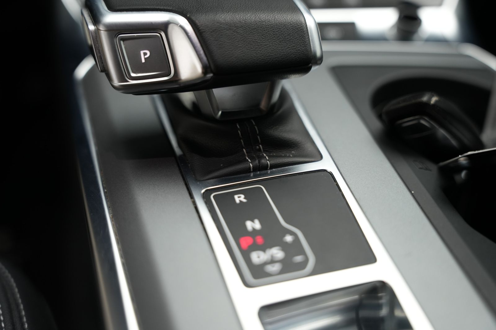 Fahrzeugabbildung Audi A6 Avant 35 TDI *Virtual*Navi*SHZ*AHK*Klima*