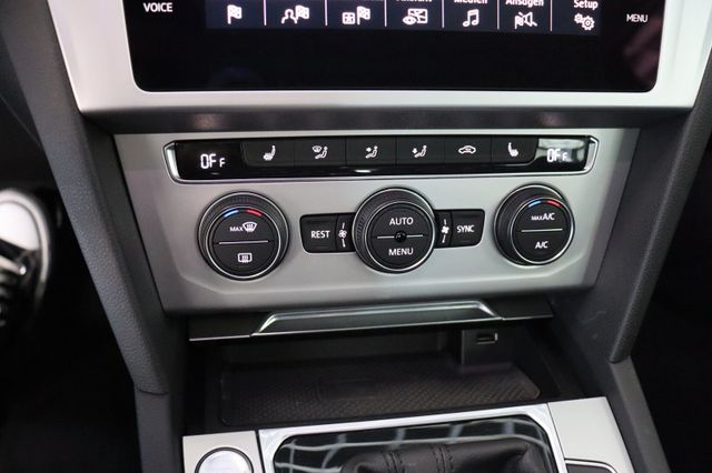 Fahrzeugabbildung Volkswagen Passat Variant Comfortline BMT/Start-Stopp 1HAND