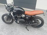 Triumph Bonneville T120 Black