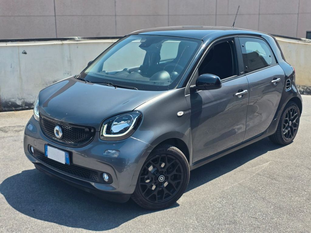Image of Smart ForFour