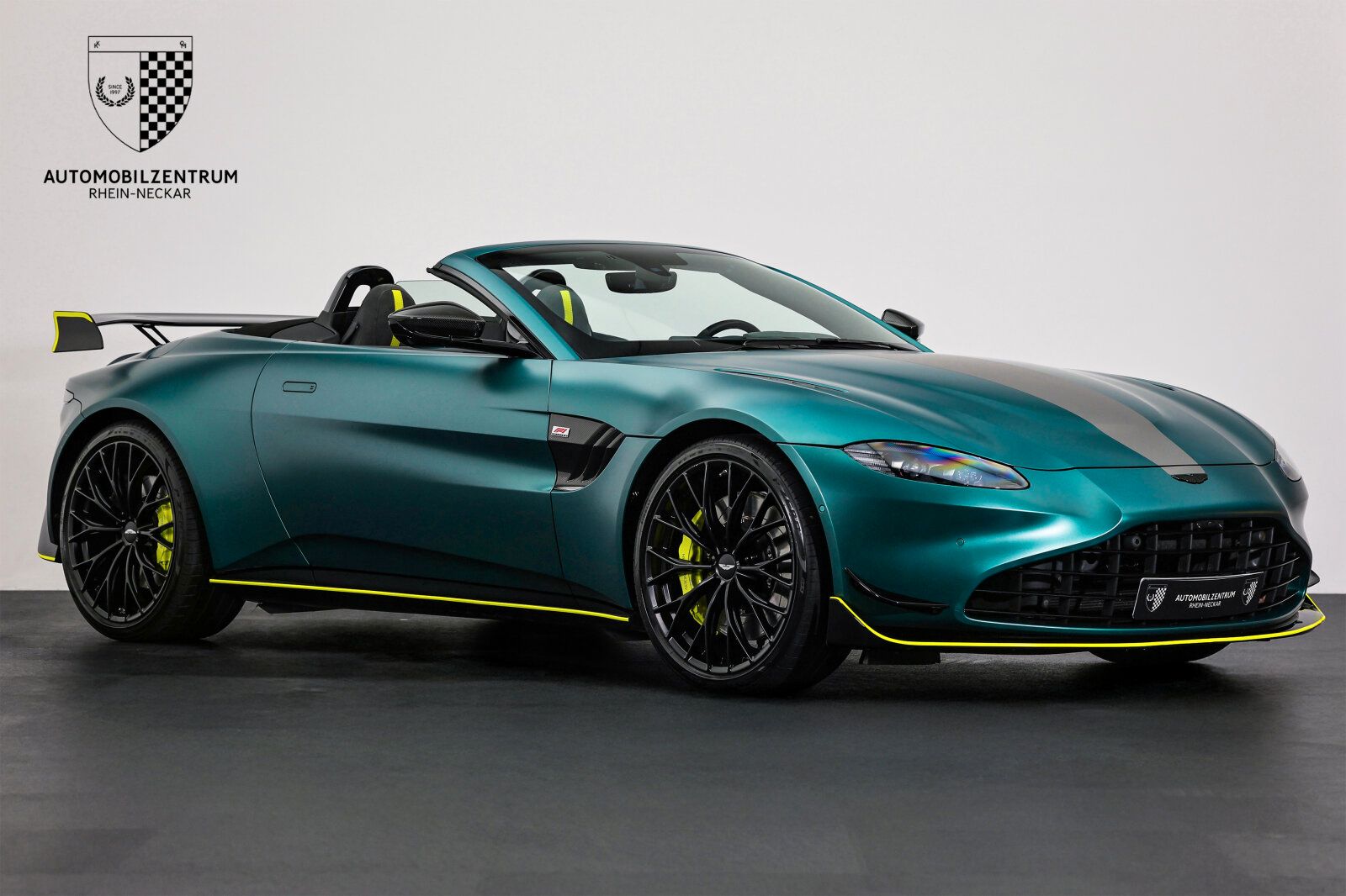 Aston Martin V8 Vantage - Bild 3
