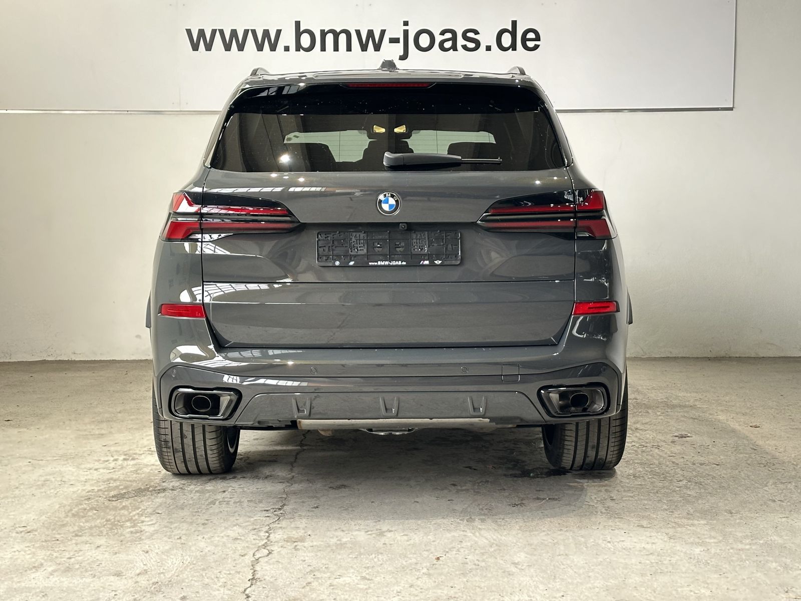 Fahrzeugabbildung BMW X5 xDrive40d Sportbremse rot hochglänzend, Gesti