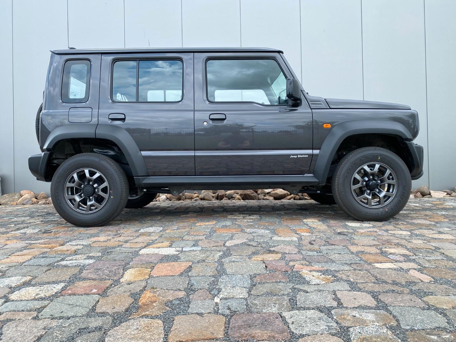 Suzuki JIMNY AUTM. GLX PKW 5 TÜRER 4 SITZE 4x4 ALLGRIP