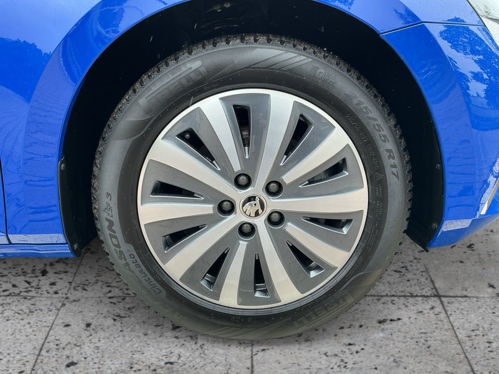 Skoda Superb - Bild 8