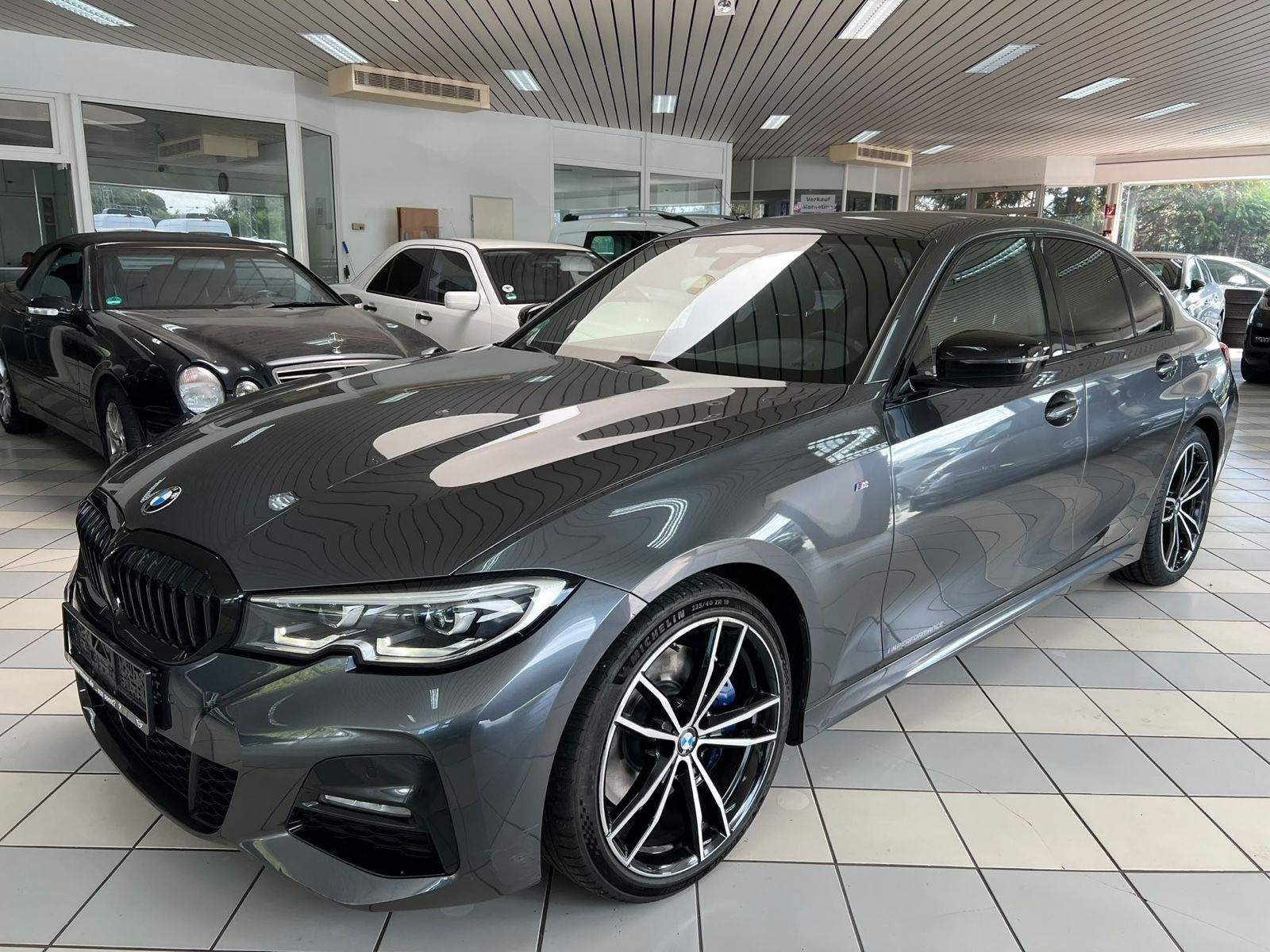 BMW 330i Lim. M Sport*ACC*Totwink*Live Cockp*2.Hand*