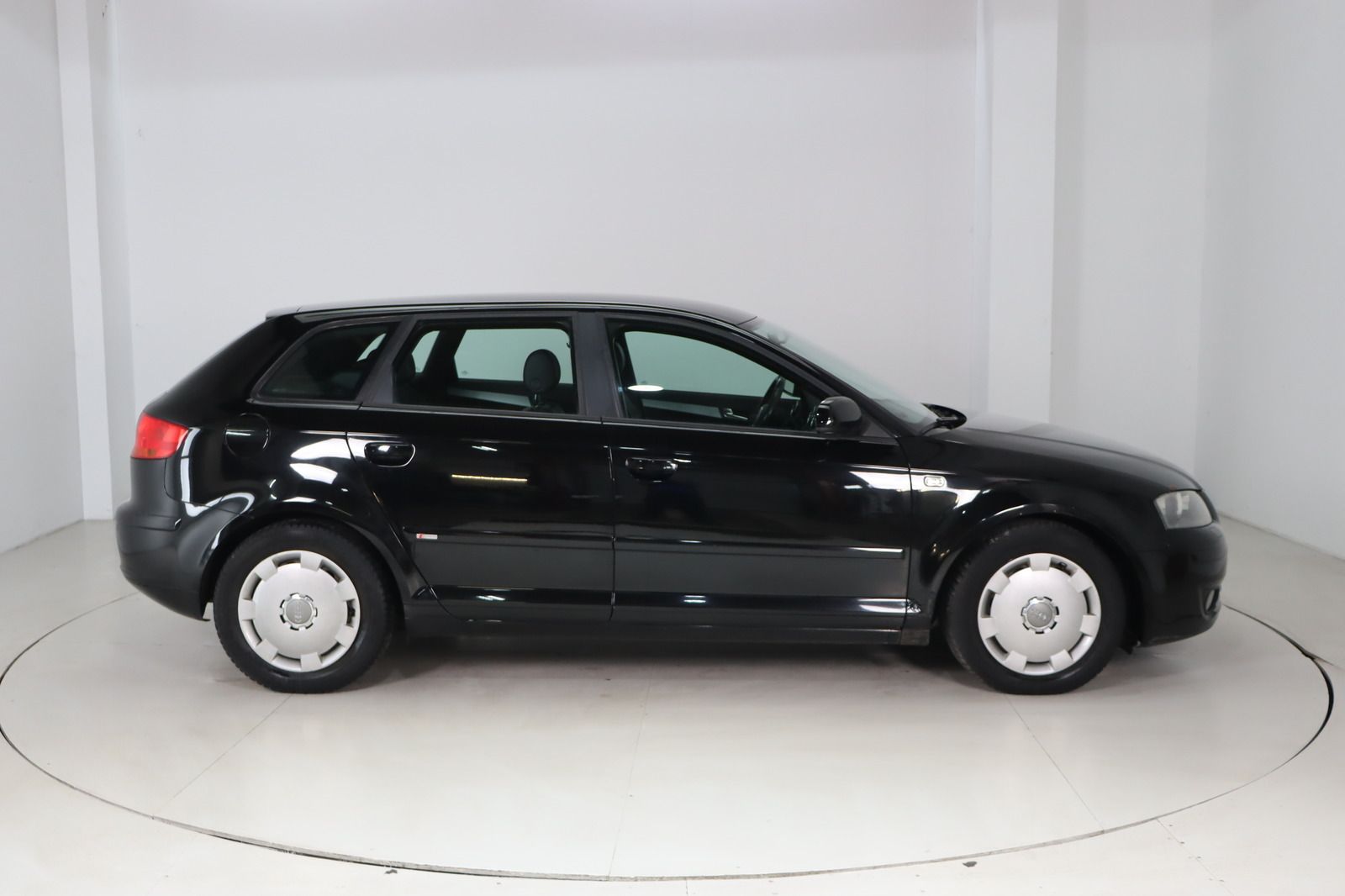 Fahrzeugabbildung Audi A3 Sportback 2.0 TDI quattro S line Sportpaket p