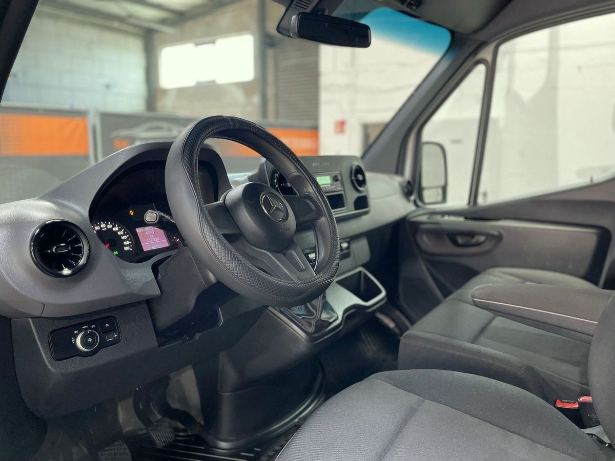 Fahrzeugabbildung Mercedes-Benz Sprinter 214 CDI FWD L2#Kamera#DAB#Klima