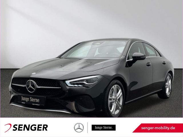 Mercedes-Benz CLA 180 Rückfahrkamera Spiegel-Paket Sitzheizung