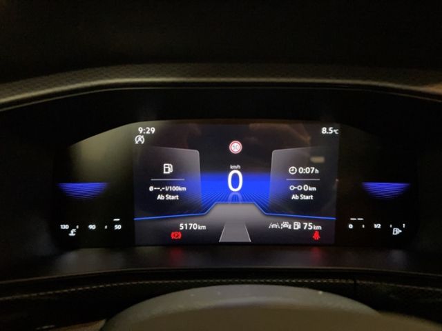 T-Cross LIFE 1.0 TSI LED NAVI DAB+ACC PDC KLIMA