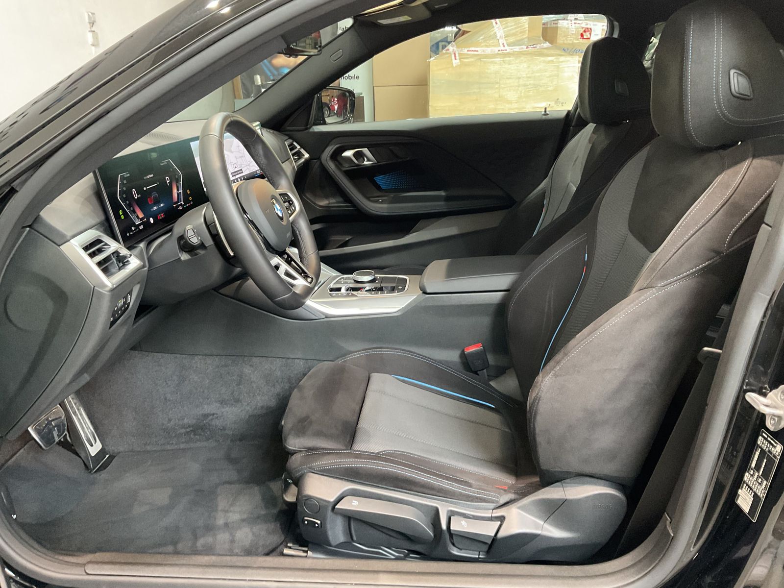Fahrzeugabbildung BMW 230i |M Sportpaket |Komfortzugang |Driving Assis
