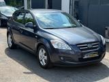 Kia cee'd 2.0 AUTOMATIK / PDC / SHZ - Kia aus 2007: Cee D