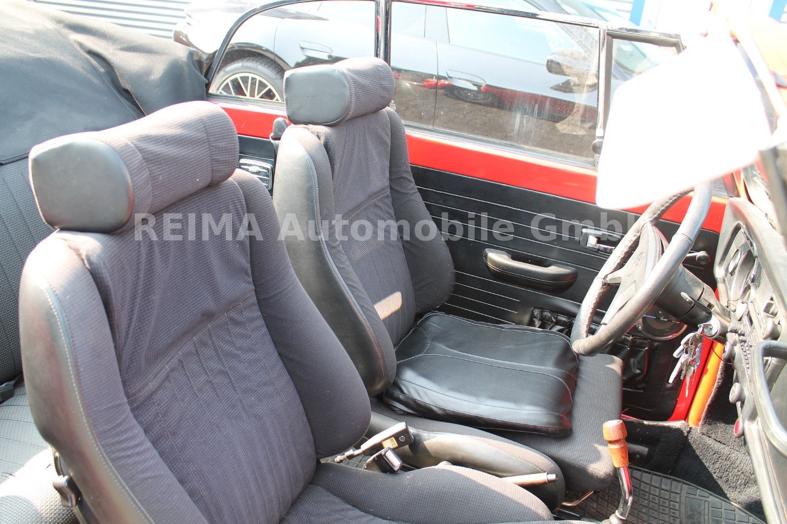 Fahrzeugabbildung Volkswagen Käfer Cabrio 1302 LS, H-Kennzeichen