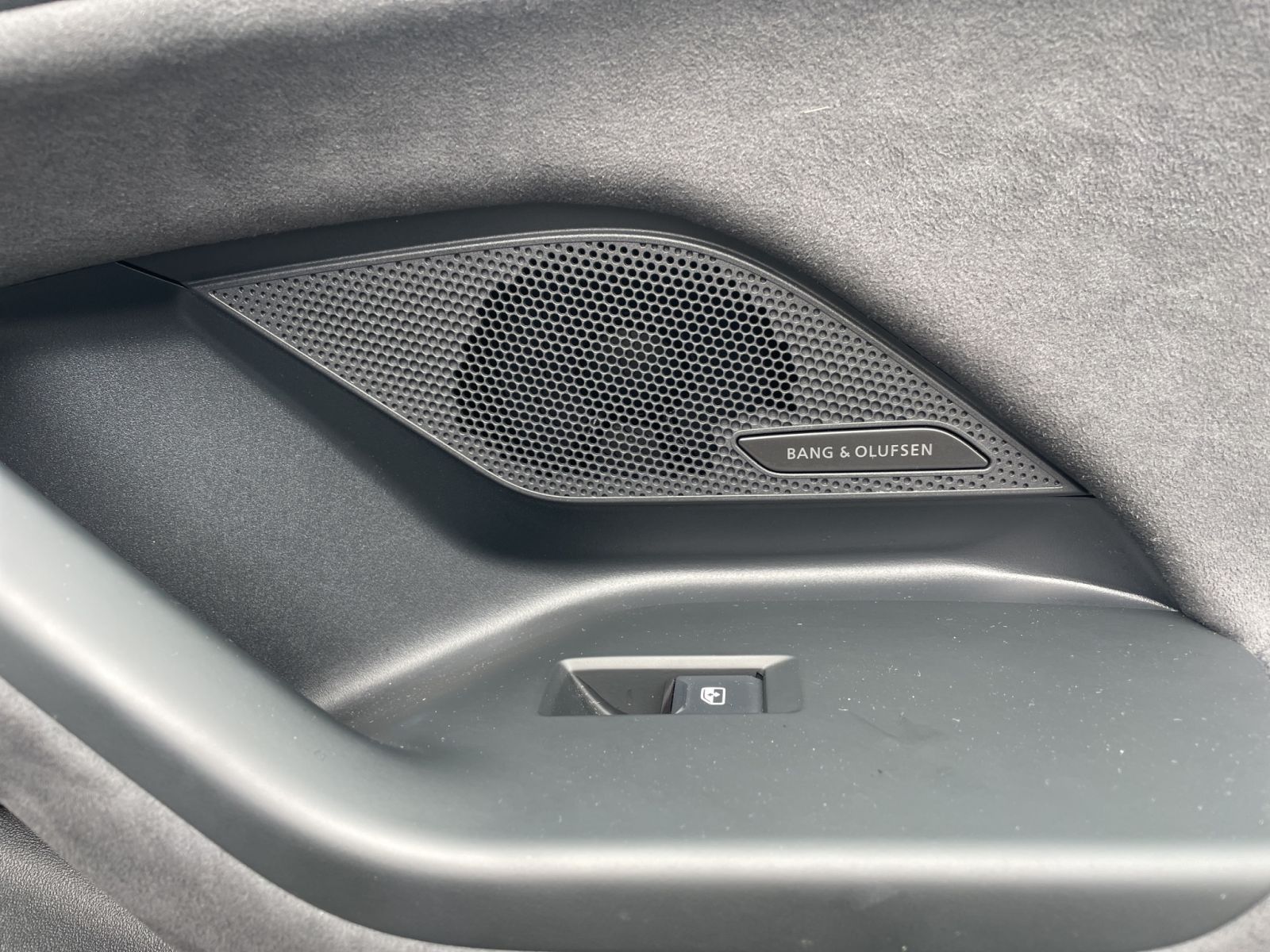Audi S6 e-tron - Bild 21