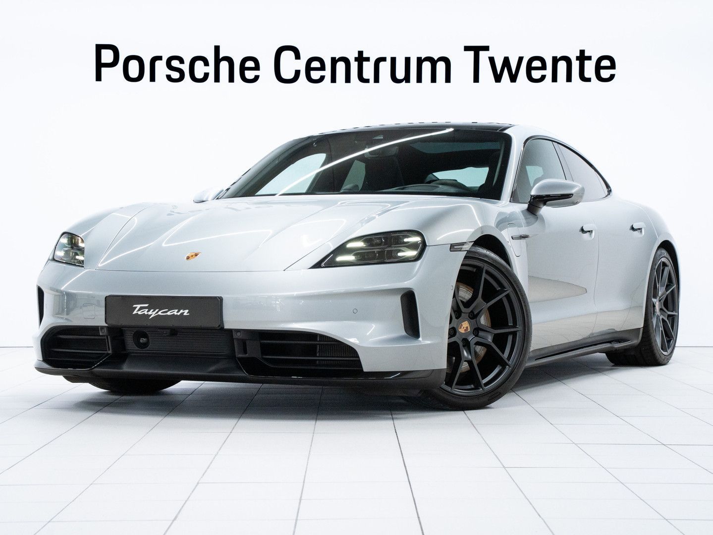 PORSCHE Taycan GTS