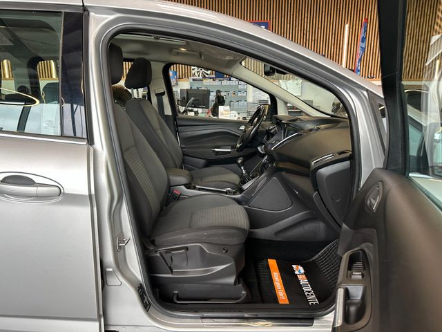 Ford Grand C-MAX Titanium *Pano*Navi*7Sitzer*