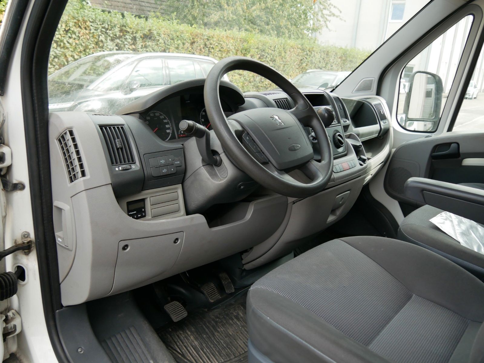 Fahrzeugabbildung Peugeot Boxer *STREETFOOD*IMBISSWAGEN*TOP*