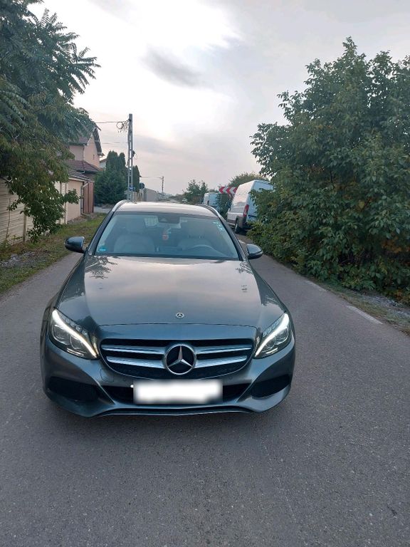 Image of Mercedes-Benz C 180