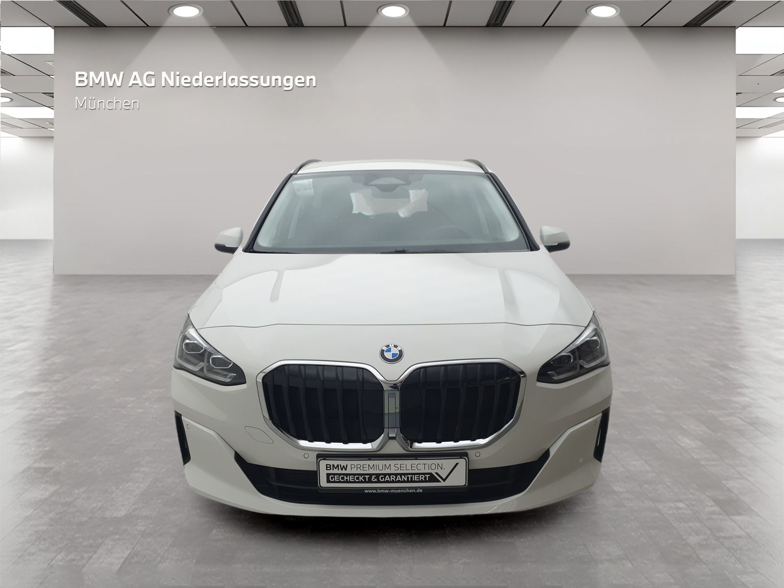 BMW 220 Active Tourer - Bild 4