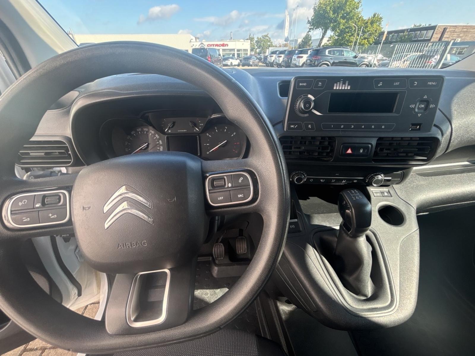Citroën Berlingo Kasten L1 HDI 100 AHK Klima PDC Holzbod