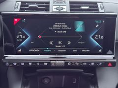 Fahrzeugabbildung DS Automobiles DS 7 Crossback 1.6 E-Tense 300 4x4 Grand Chic