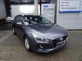 Hyundai I30 Style CAM DynLicht PDC SpurH LM - Hyundai i30 Gebrauchtwagen in Berlin