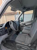 Mercedes-Benz Mercedes Sprinter mit Hebebühne. Kastenwagen - Mercedes-Benz Sprinter: Kastenwagen