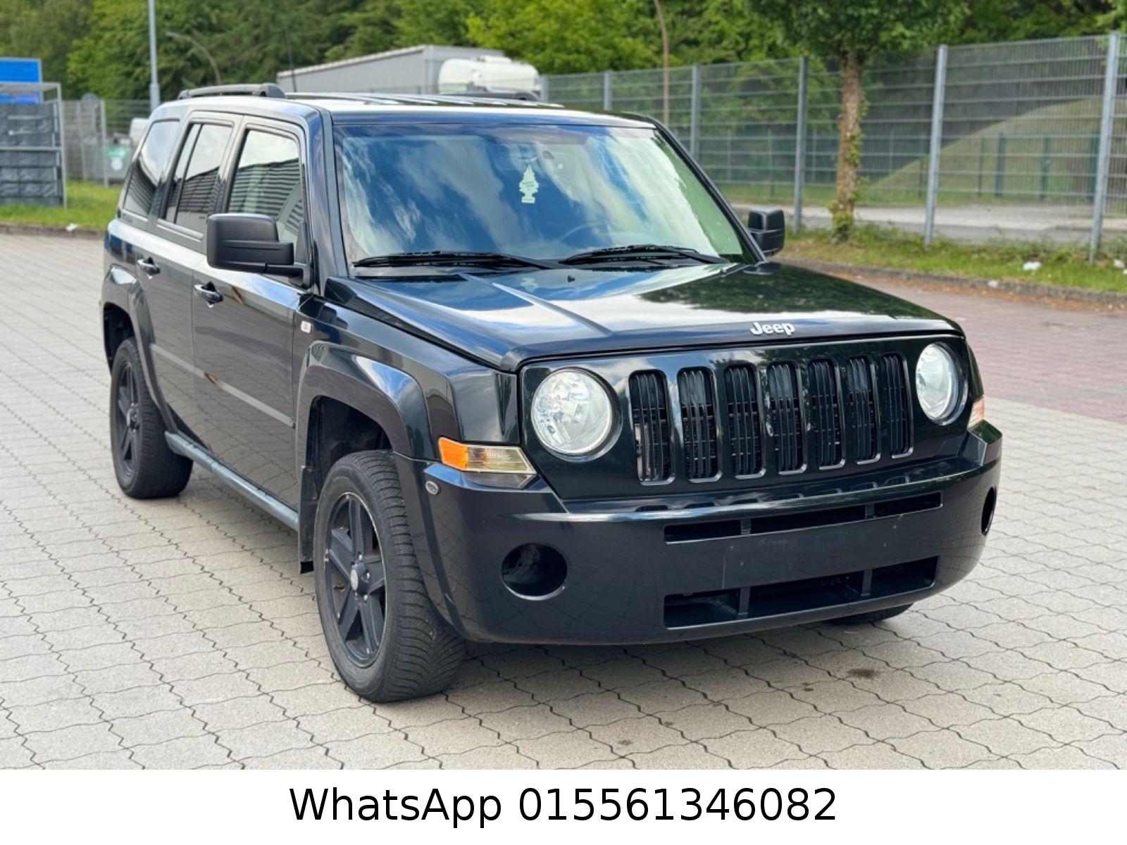 Jeep Patriot-Sport-Benzin-Gas-6Gang-Klima-AHK