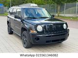 Jeep Patriot-Sport-Benzin-Gas-6Gang-Klima-AHK - Jeep Patriot aus 2010