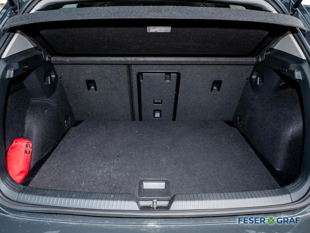 Volkswagen Golf VIII 2.0 TDI Life 6-Gang Navi/Kamera/SitzHz, миниатюра 9
