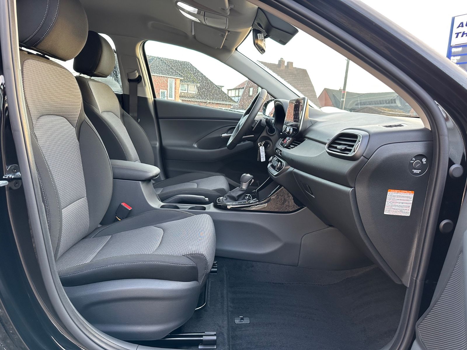 Fahrzeugabbildung Hyundai i30 Kombi 1.5 T-GDI Go DCT NAVI/LED/PDC/SHZ/VIRT