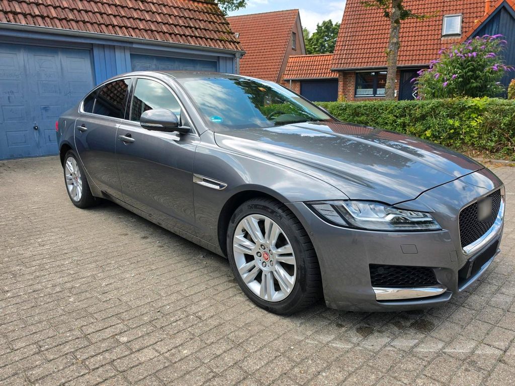 Image of Jaguar XF