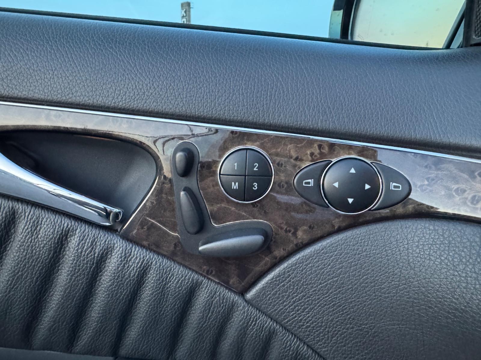 Mercedes-Benz E350 2005 — photo 11
