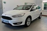 Ford Focus Turnier | 60tkm | AHK | SHZ | 1. Hand - Ford Focus Gebrauchtwagen in Wiesbaden