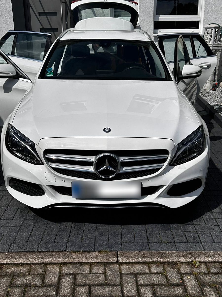MERCEDES-BENZ Mercedes Benz C180T Kombi 128Tkm Bj.2015