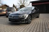 Volkswagen Passat Variant GTE/R-Line/Voll/Pano/AHK/Matrix L - : Grau, Plug-In Hybrid