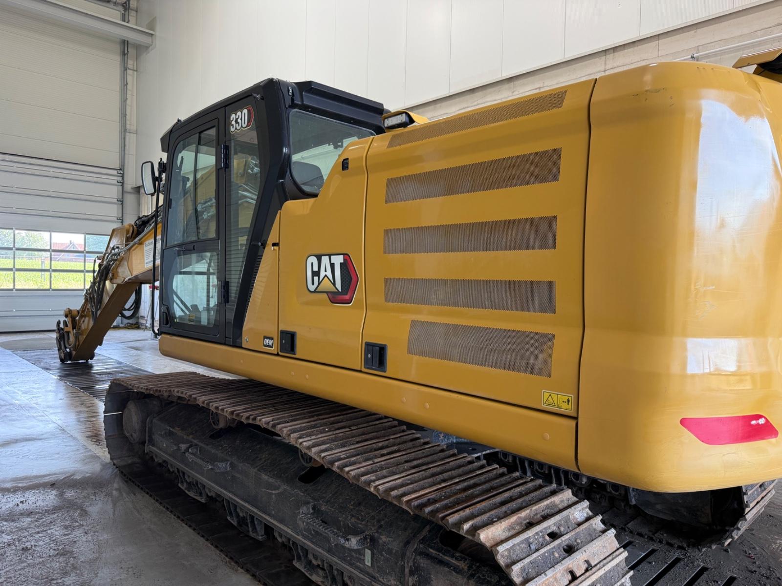 CAT 330 - 07