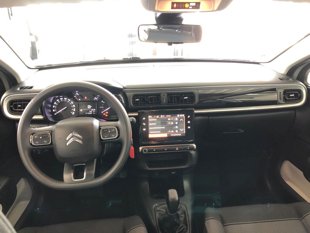 Fahrzeugabbildung Citroën C3 Pure Tech 83 S&S FEEL PACK Sitzh. vorn