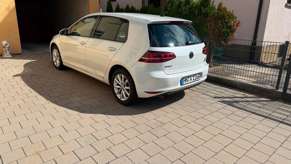 Image of Volkswagen Golf