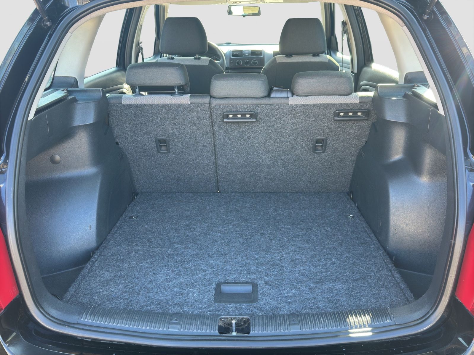 Fahrzeugabbildung SKODA Fabia Combi Cool Edition/Klima/II.Hd/TÜV